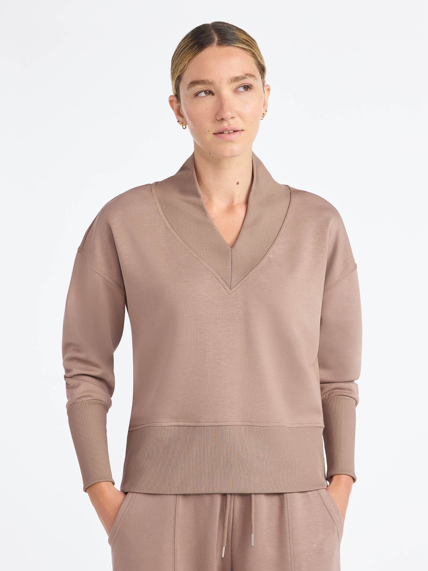 Scoop Women's and Women's Plus New Scubaknit V Neck Sweatshirt, Sizes XS-4X
