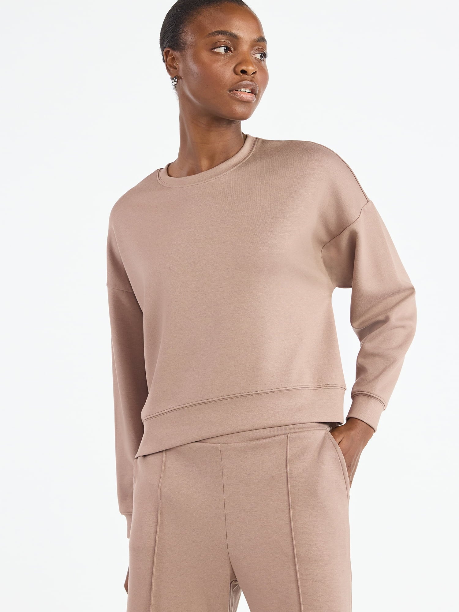 Scoop Women's and Women's Plus New Scubaknit Cropped Sweatshirt with Drop Sleeves, Sizes XS-4X